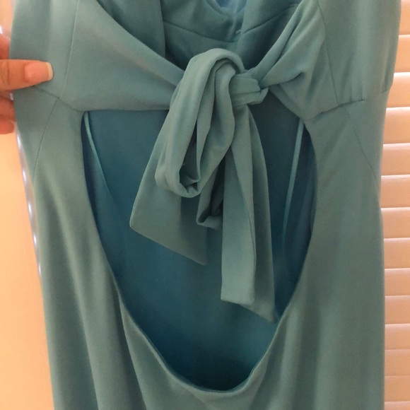 Mary L Tiffany Blue halter dress with open back - Picture 4 of 5